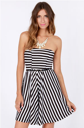White Strapless Dress on Fun Liner Strapless Black And White Striped Dress   Lulu S Dress